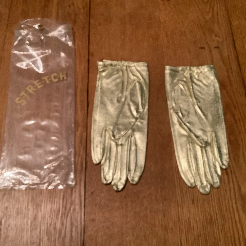 3 Pairs Vintage Gloves-Black, White & Gold